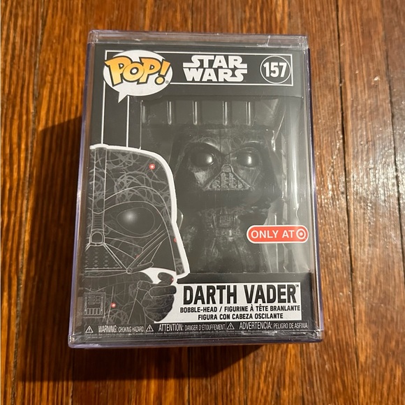Darth Vader Target Exclusive 157 Funko Pop - Picture 1 of 6